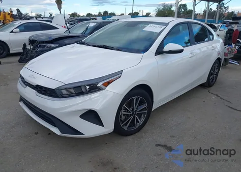 2022 Kia Forte Lxs из США, поврежденный, VIN 3KPF24AD8NE493762